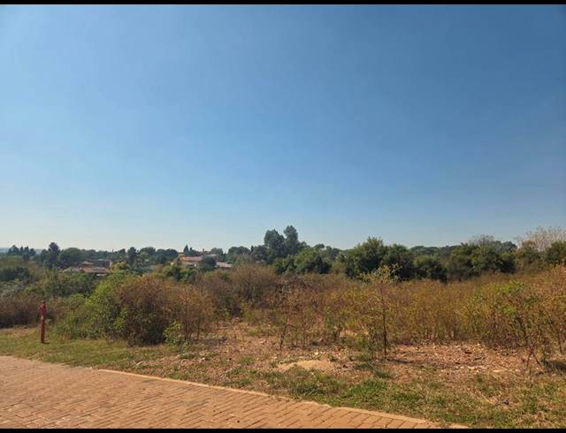 LAND FOR SALE IN ELDORAIGNE